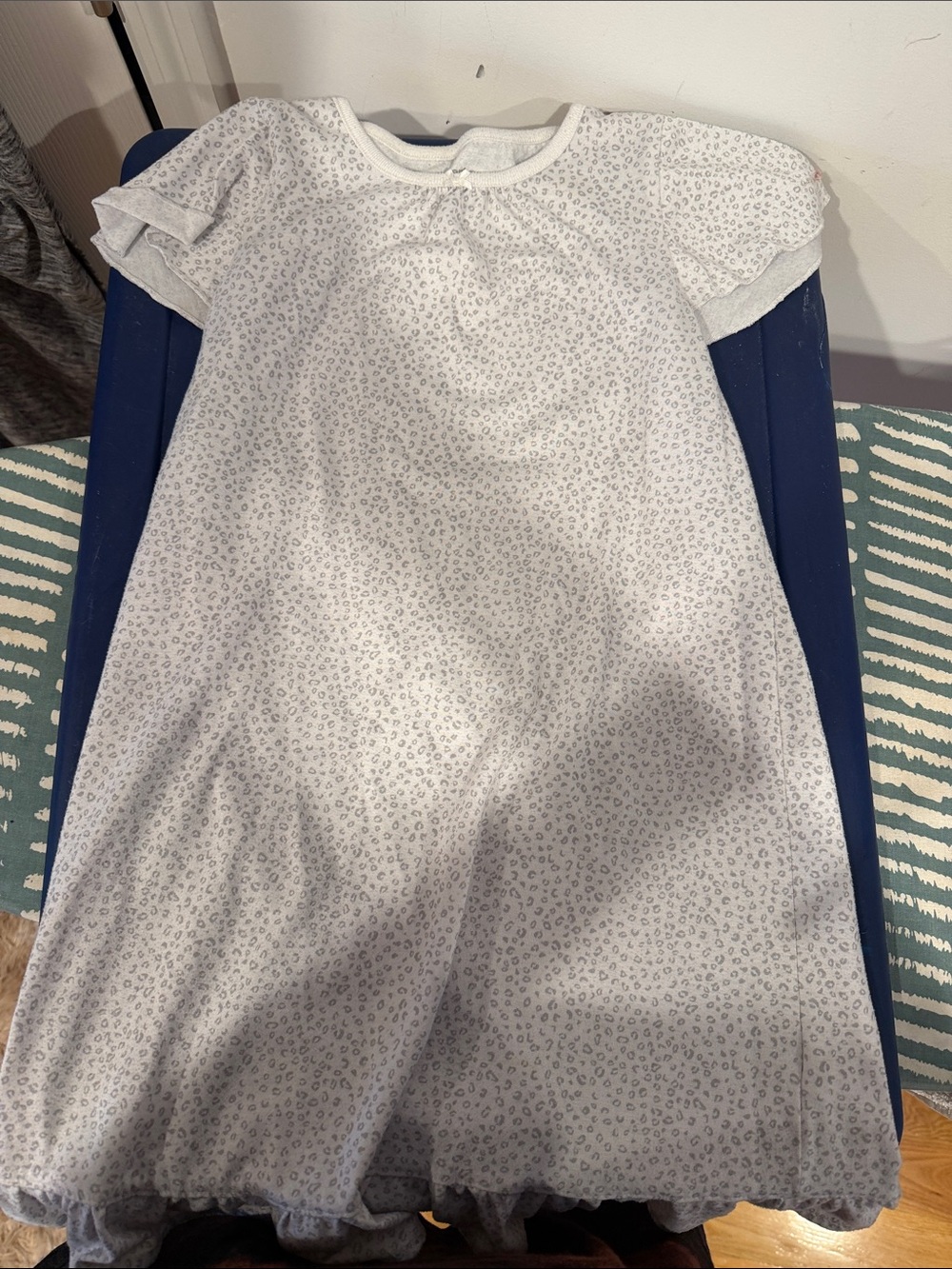 Girls' Light Gray cheetah print Nightgown - Soft Short Sleeve Pajama